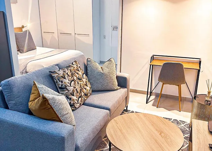 Seapoint Escape Stylish Studio