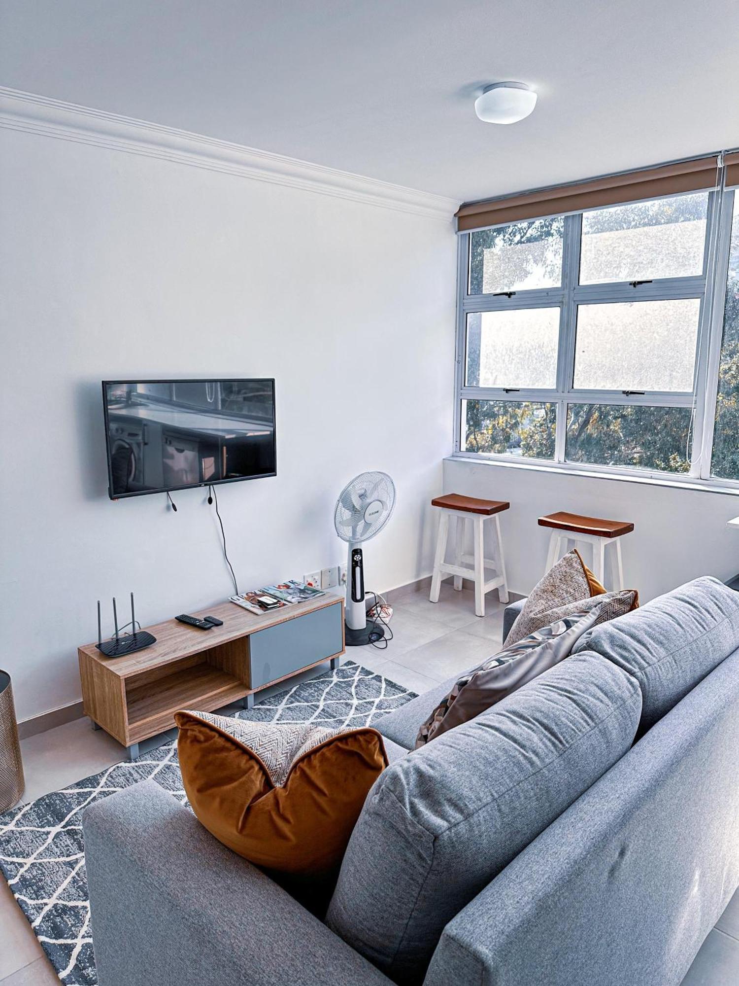 Seapoint Escape Stylish Apartment