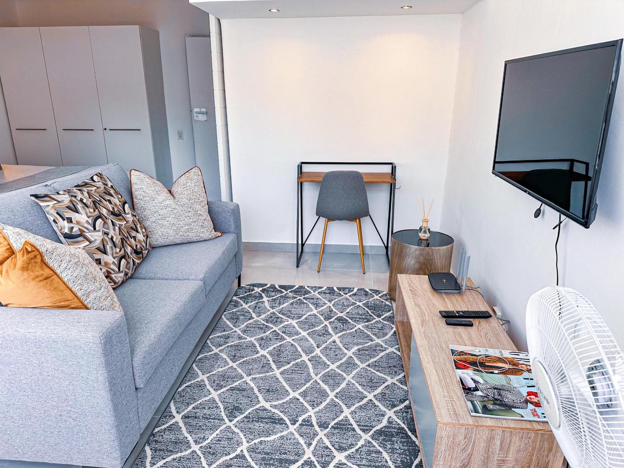 Apartment Seapoint Escape Stylish *