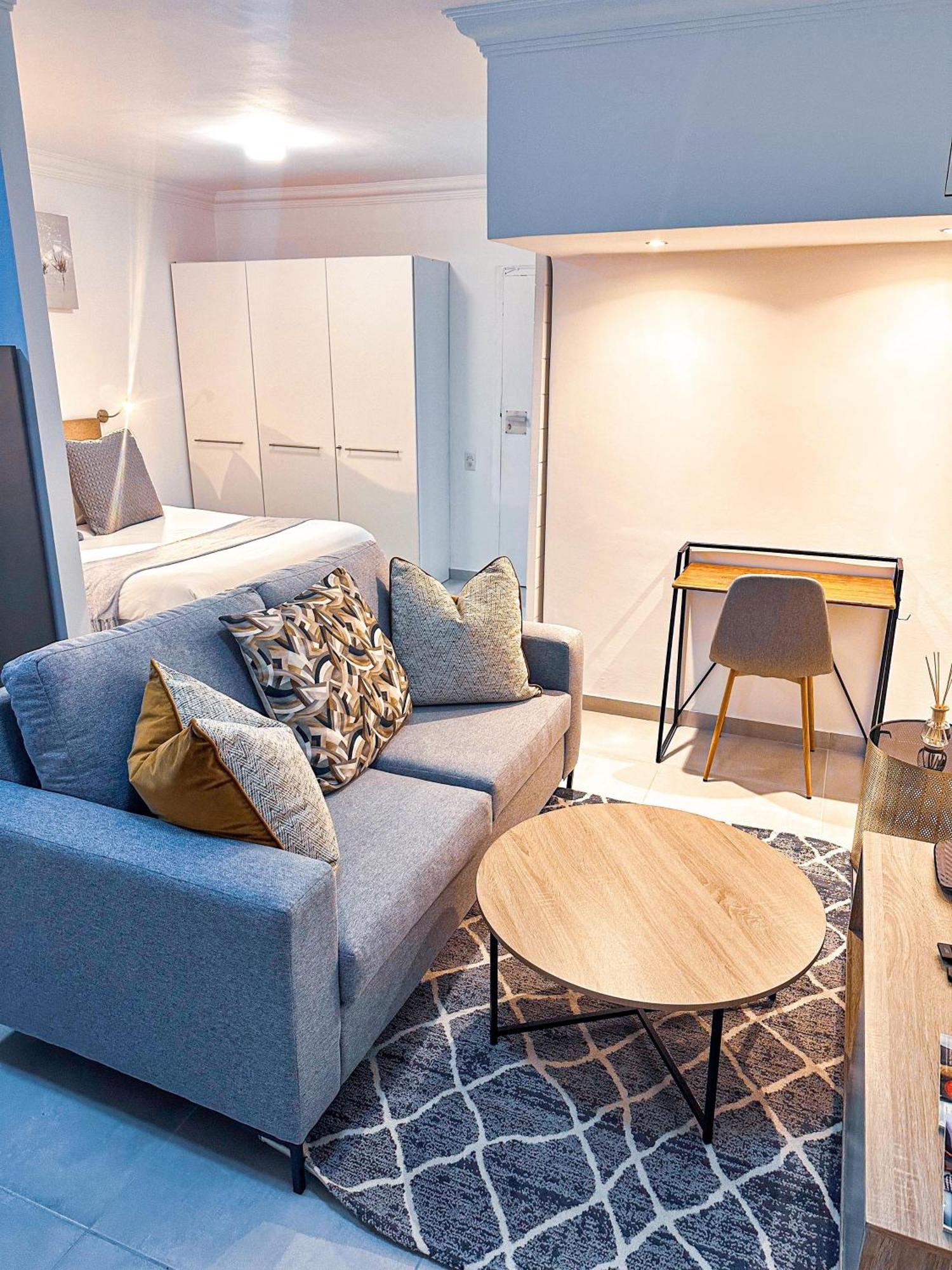 Seapoint Escape Stylish * Cape Town