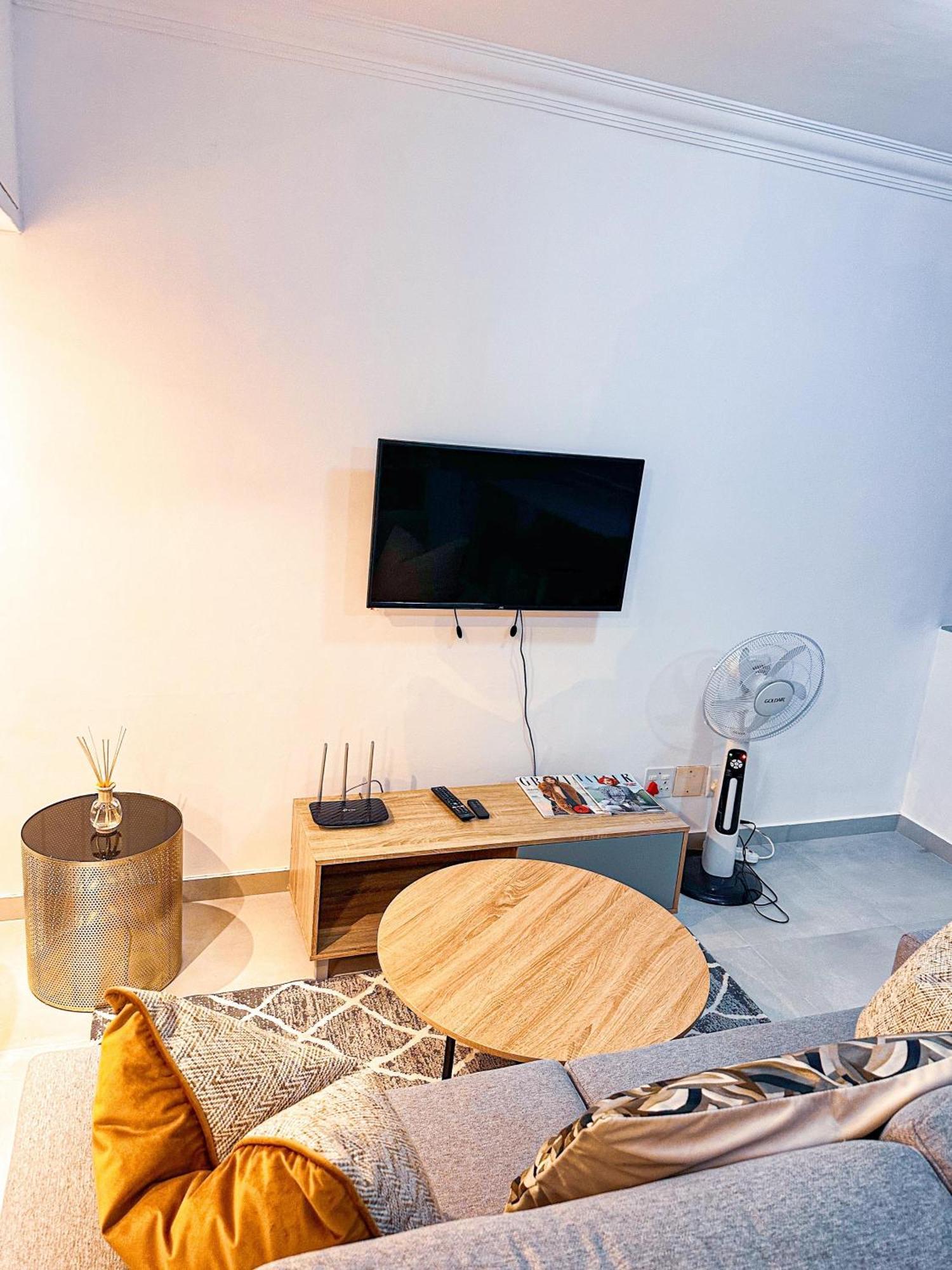 Seapoint Escape Stylish Apartment *