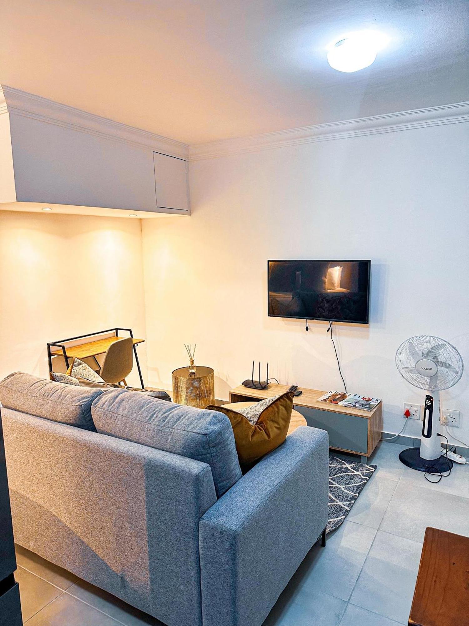Seapoint Escape Stylish Apartment *